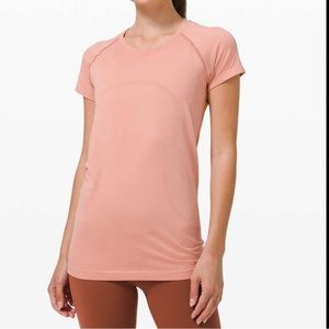 Lululemon Swiftly Tech short sleeve shirt! (Color: pink pastel)